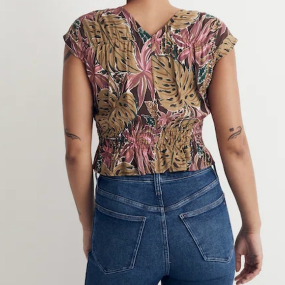 Madewell Shirred Cap-Sleeve Linen Blend Top in Brushstroke Monstera, Size Large - Picture 2 of 10